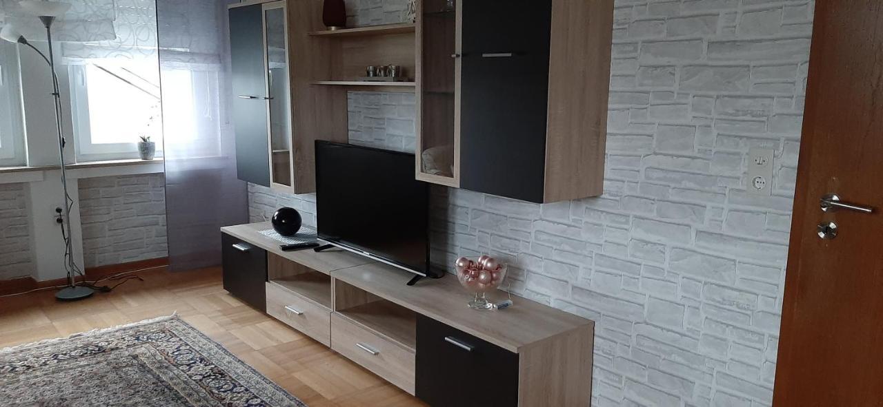 Ferienwohnung Gutowski Андернах Екстер'єр фото