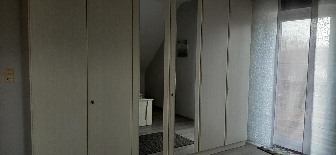 Ferienwohnung Gutowski Андернах Екстер'єр фото